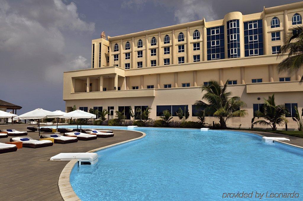 Azalai Hotel Cotonou Exteriör bild